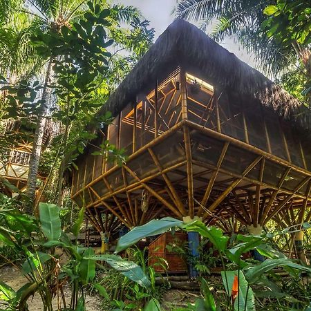 Universo Pol Bamboo Hostel Морру-ді-Сан-Паулу Екстер'єр фото