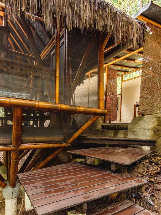 Universo Pol Bamboo Hostel Морру-ді-Сан-Паулу Екстер'єр фото