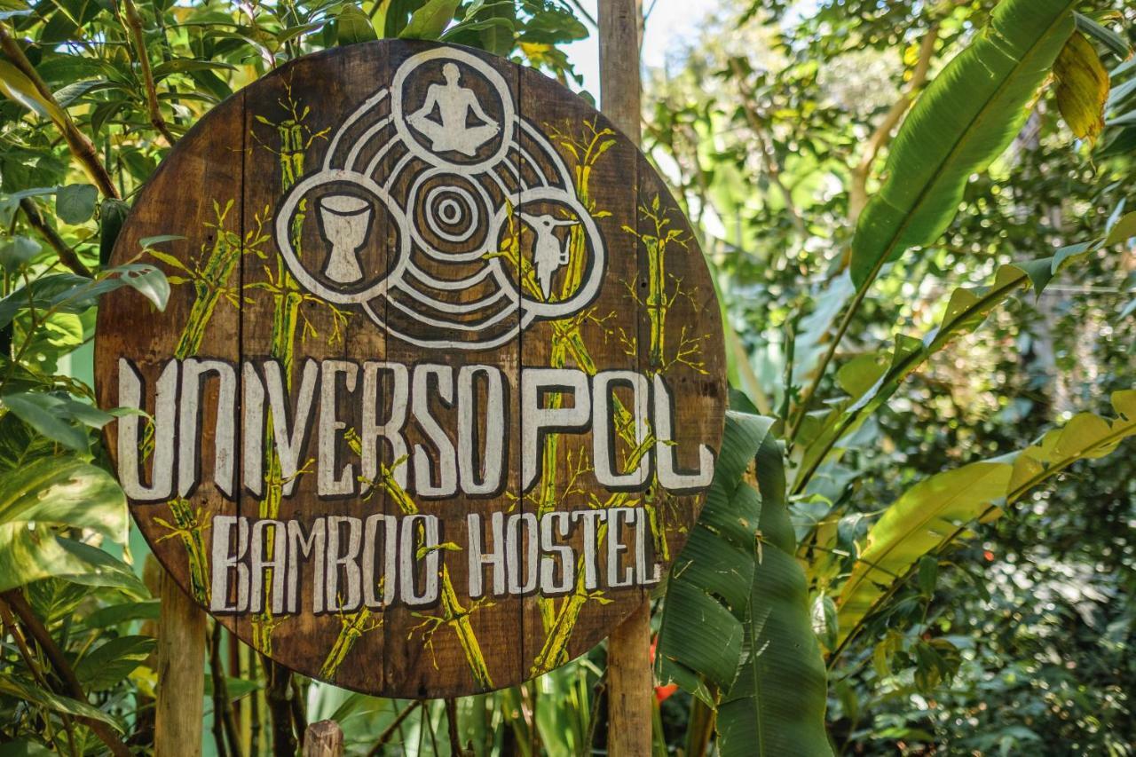 Universo Pol Bamboo Hostel Морру-ді-Сан-Паулу Екстер'єр фото