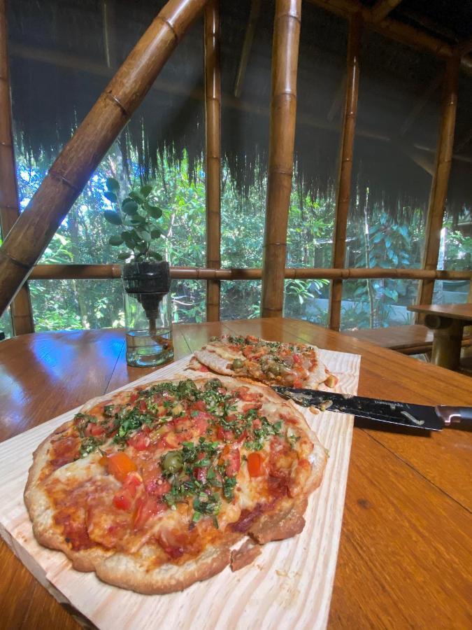 Universo Pol Bamboo Hostel Морру-ді-Сан-Паулу Екстер'єр фото